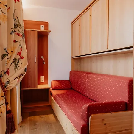 Hotel Gratz 2*